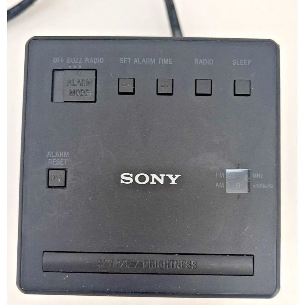 Sony ICF-C1 Desktop Alarm Clock Radio Cube Digital Black ICFC1 Tested